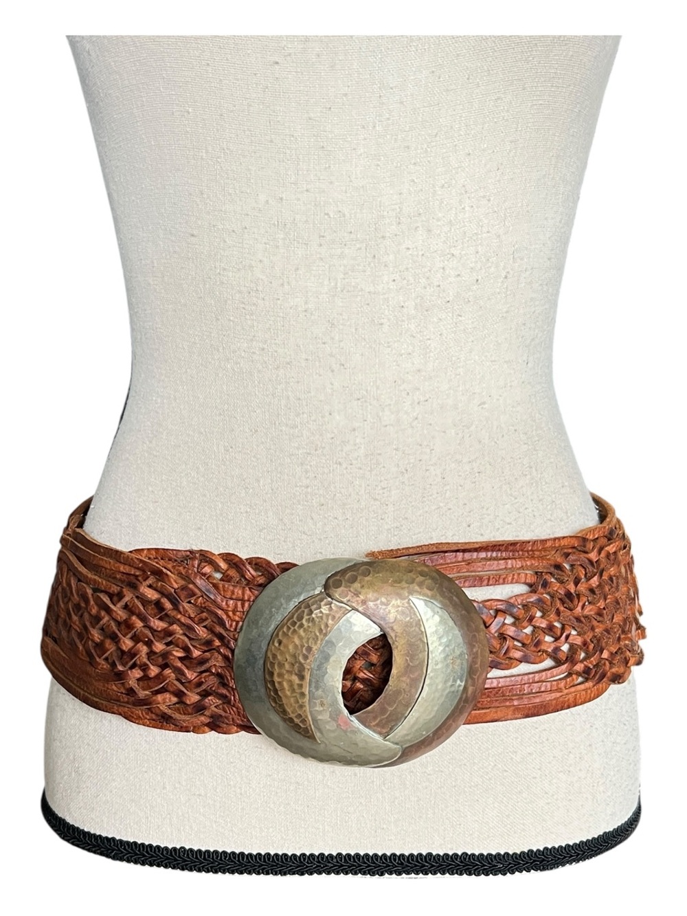 Chico's Woven Brown Leather Belt with Hammered Circular Buckle Size M